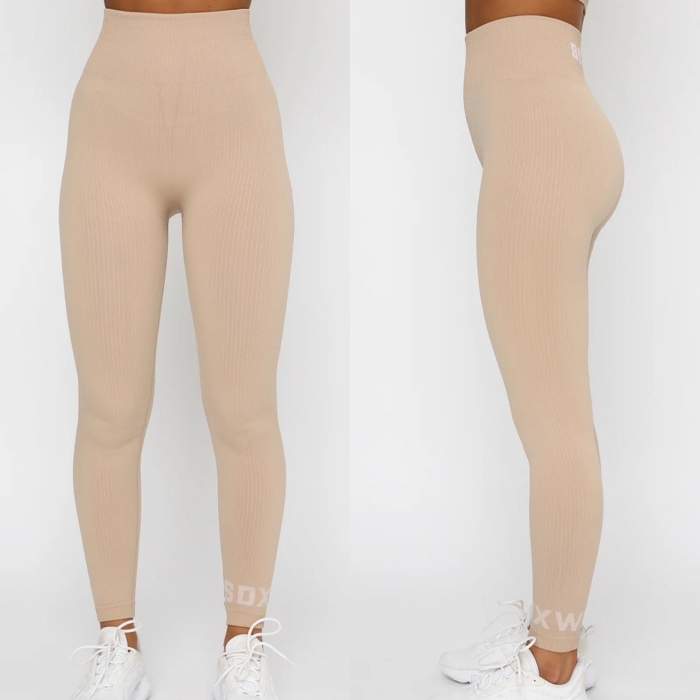 White fox Coffee Date Seamless Leggings Sand MWT
